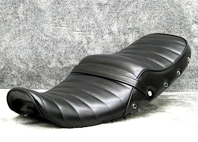 ゼファー400χリベット