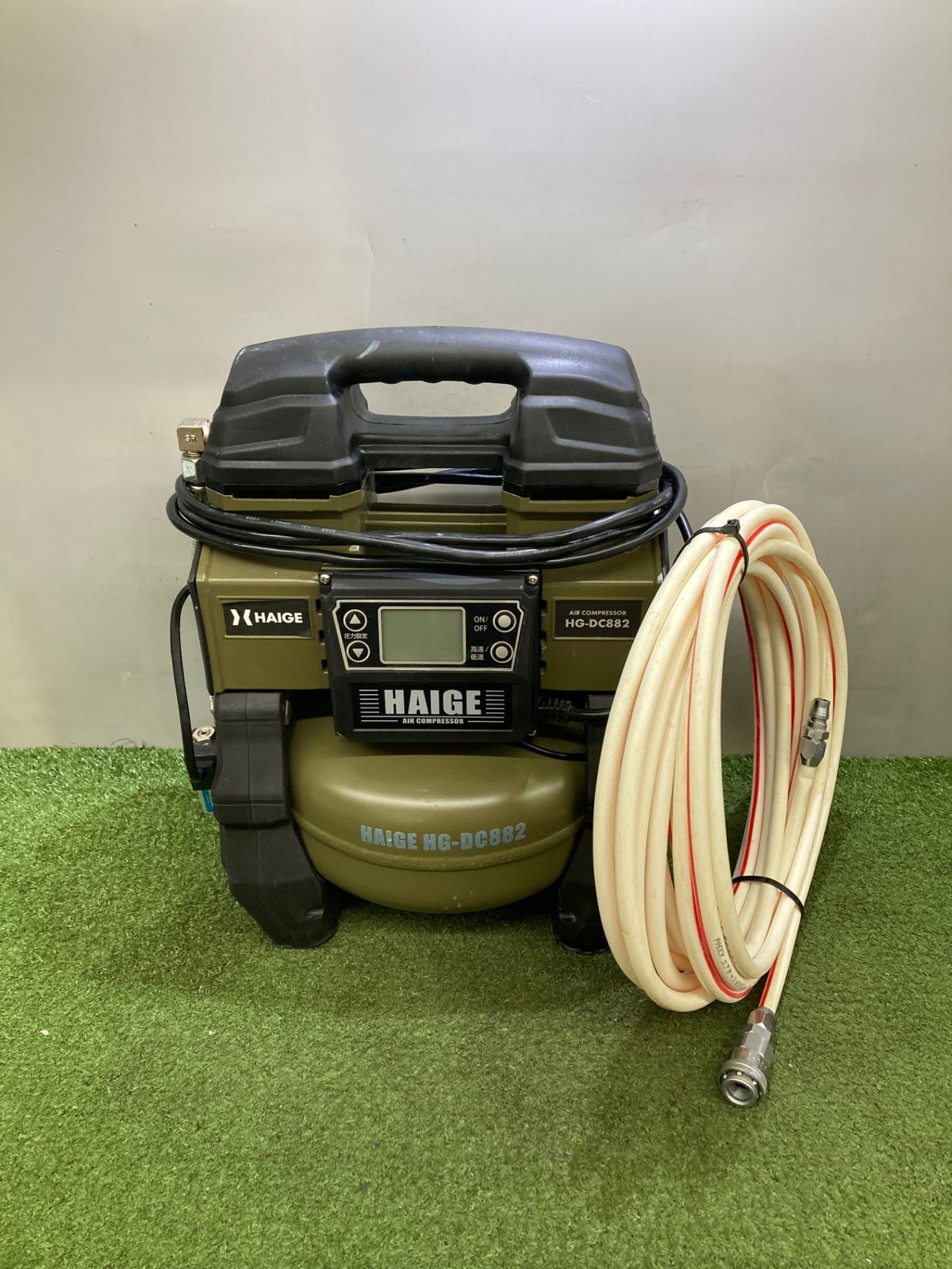 品 0921 静音 ストレスフリー コンプレッサー 100V 5Lタンク 軽量 ブラシレス オイルレス 最大圧力0.9MPa HG-DC882 IT1KN8ETYX3S