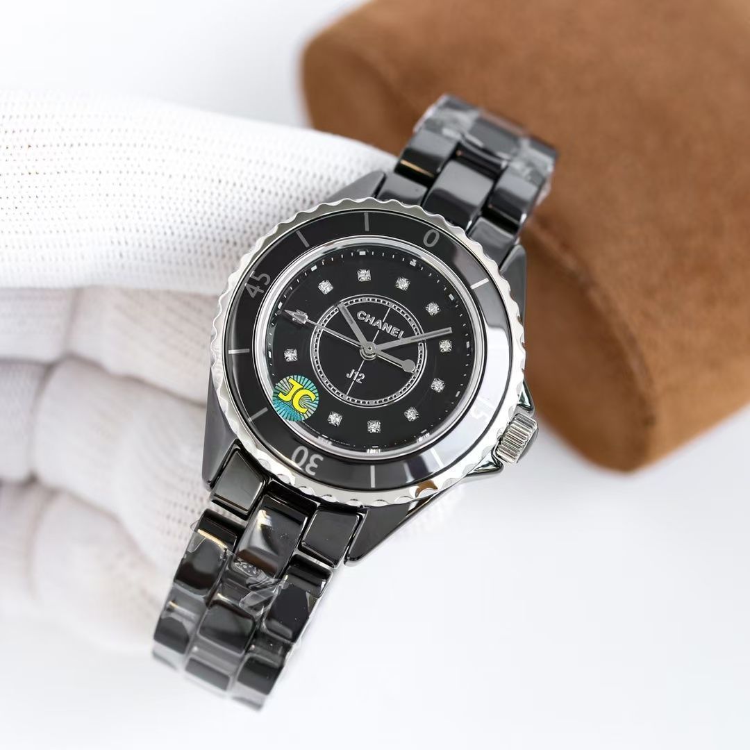 CHANEL クロノグラフ 自動巻き時計 ブラック ご購入大歓迎です シャネルクロノグラフ 33mm ブラック 自動巻き