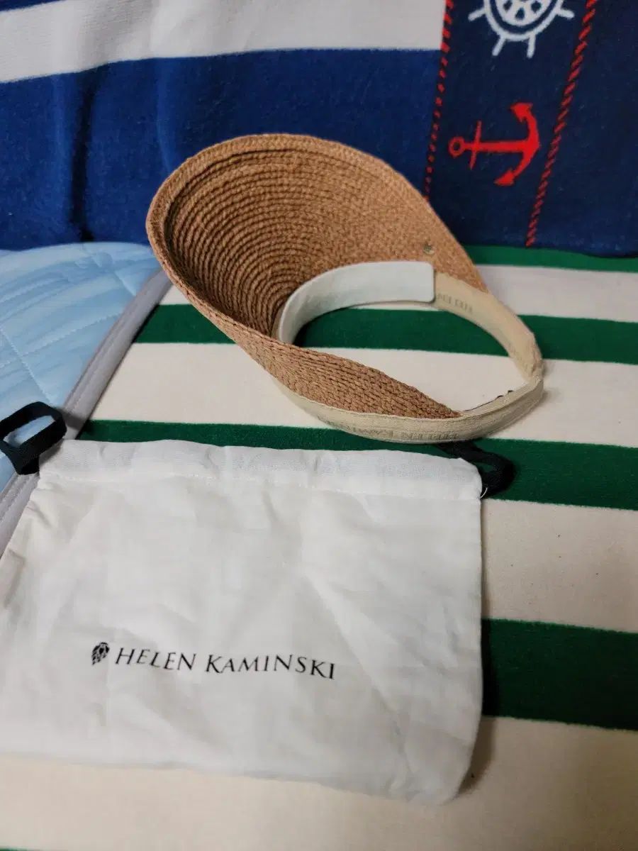 有用な 正規品 Helen Kaminski ヘレンカミンスキー ラフィア サンキャップ