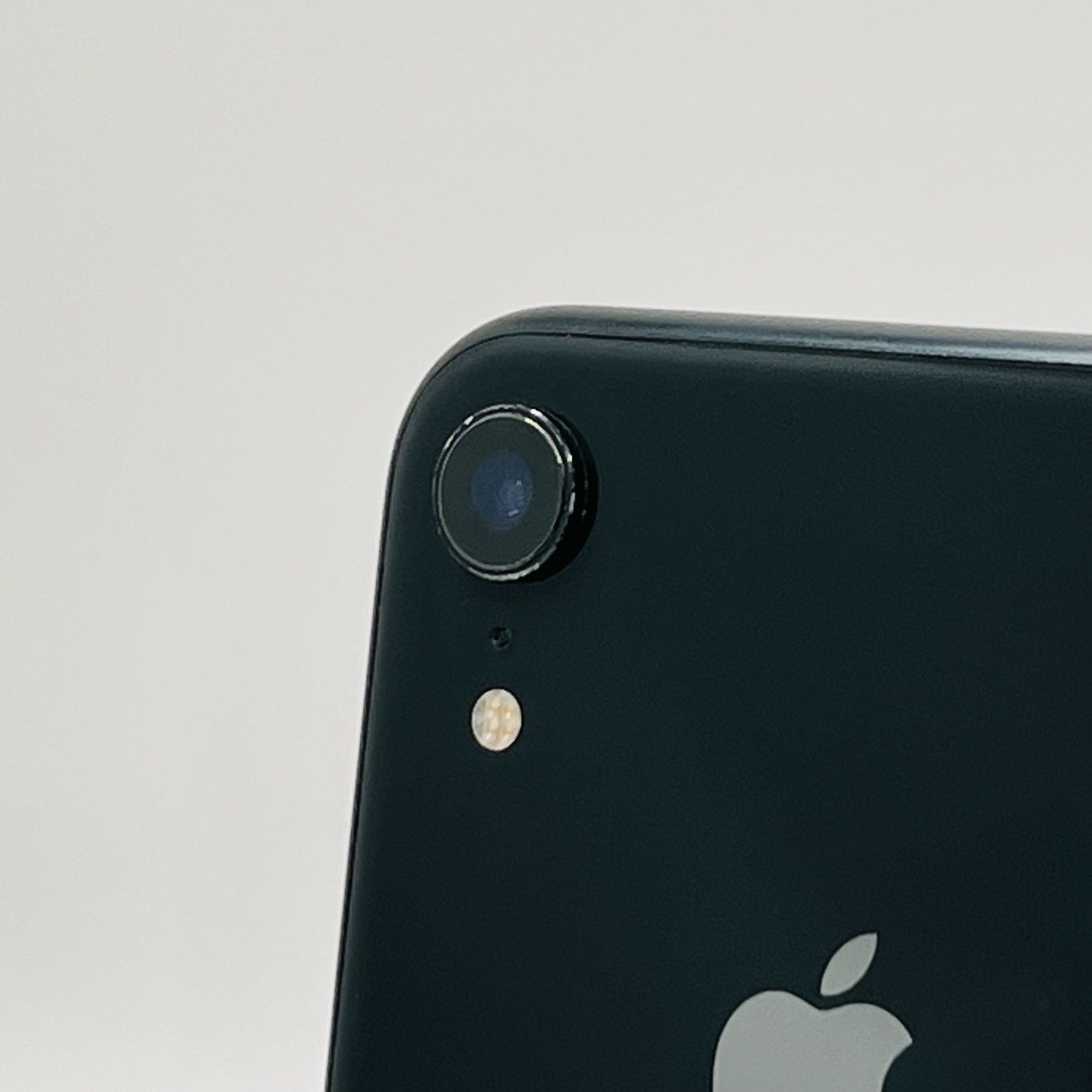 ソフトバンク iPhone XR 64GB MT002J/A 64GB ブラック SIMロック