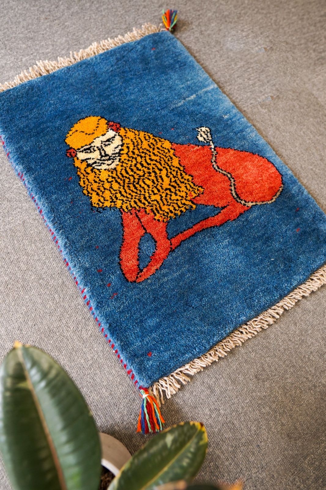 60×40cm【手織り 絨毯 ペルシャ ギャッベ】アマレ族 ギャベ - メルカリ