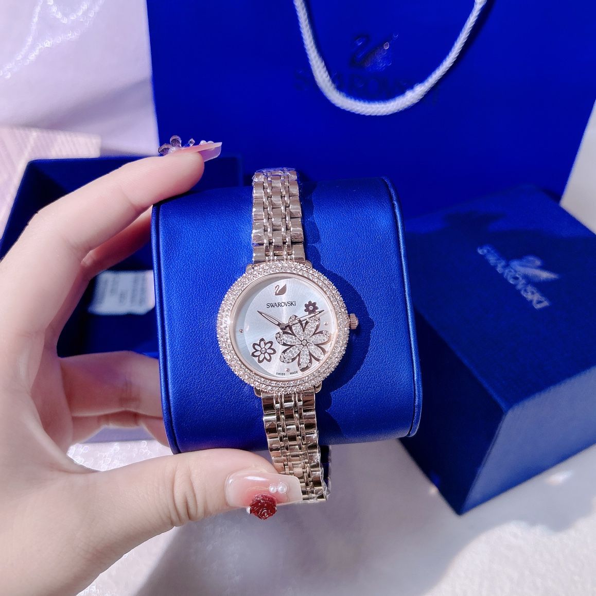 SWAROVSKI ブルー 星空デザイン 時計 sw5516305_1.jpg