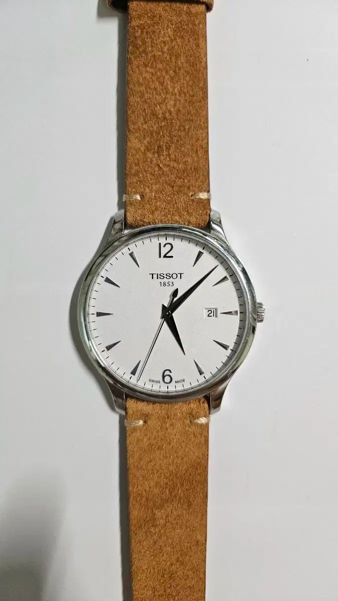 TISSOT ティソ 伝統 クォーツ 時計