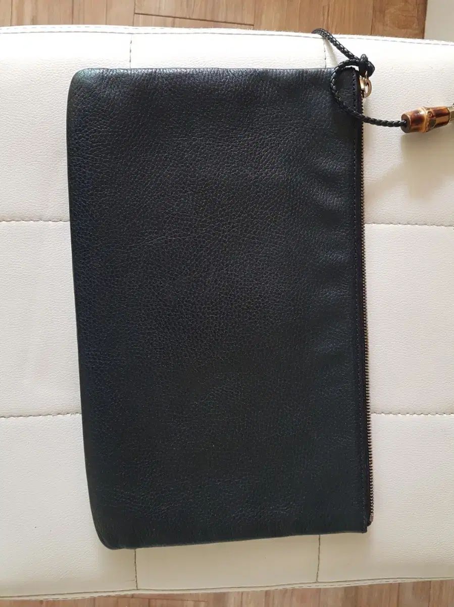 クラッチバッグ ラージ