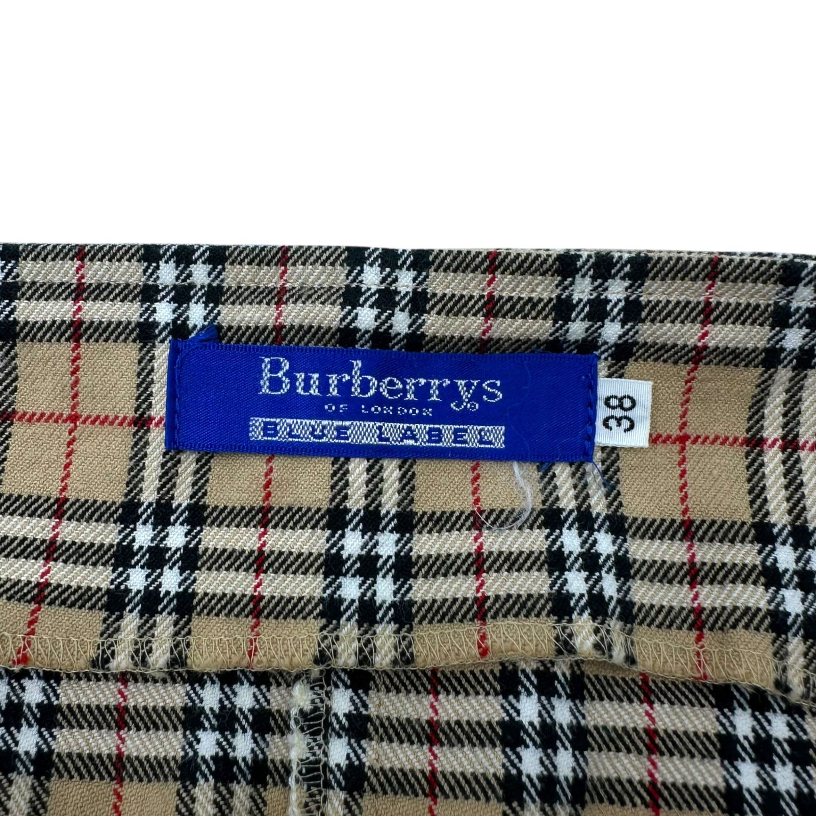 BURBERRY BLUE LABEL(バーバリーブルーレーベル) Center Zip Nova