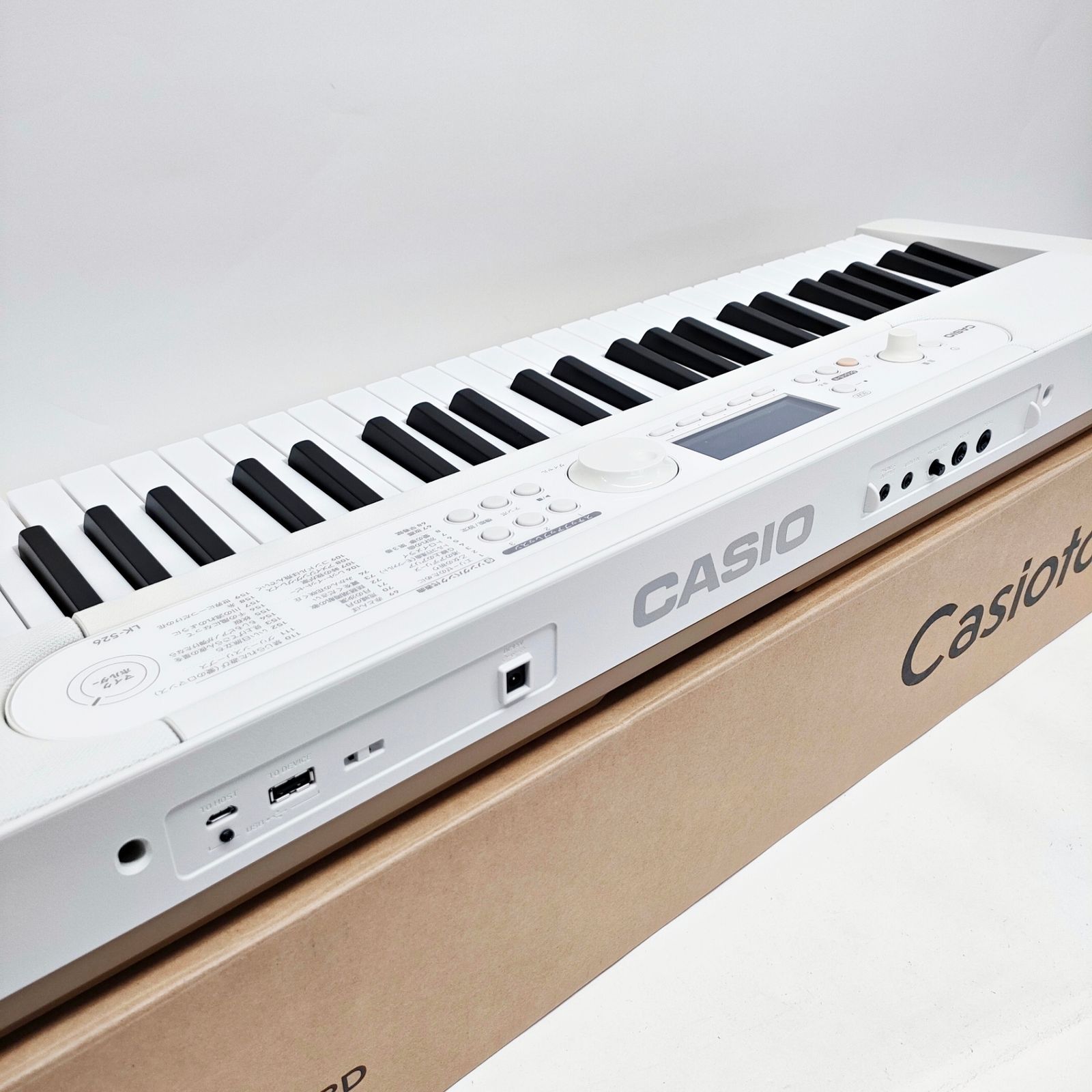 CASIO LK-526 キーボード 61鍵 ホワイト（中古】CASIOカシオ 光