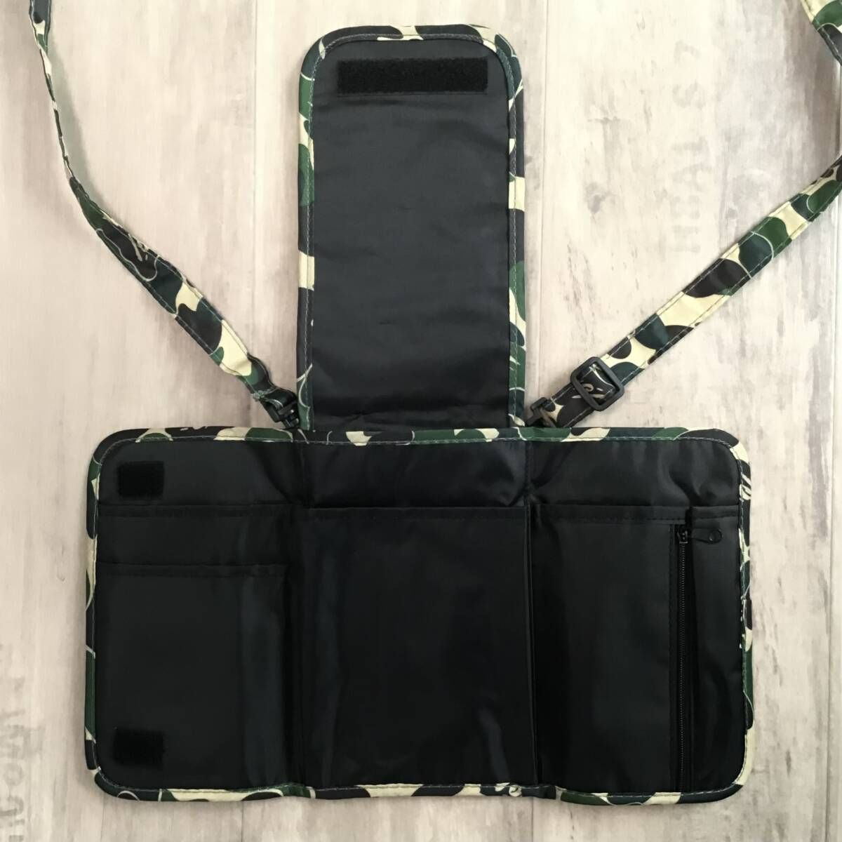 BAPE ショルダーバック　3WAYポーチ BAPE® x PORTER | bape.com