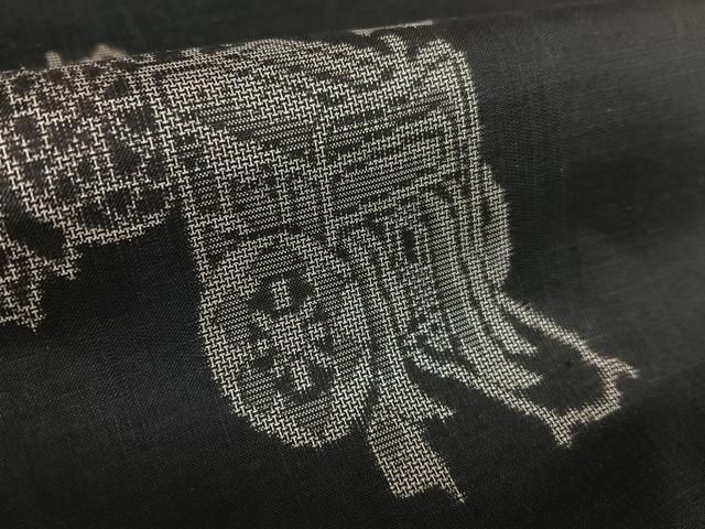 平和屋着物○本場大島紬 9マルキ 地空 御所車文 正絹 逸品 AAAV7345zg