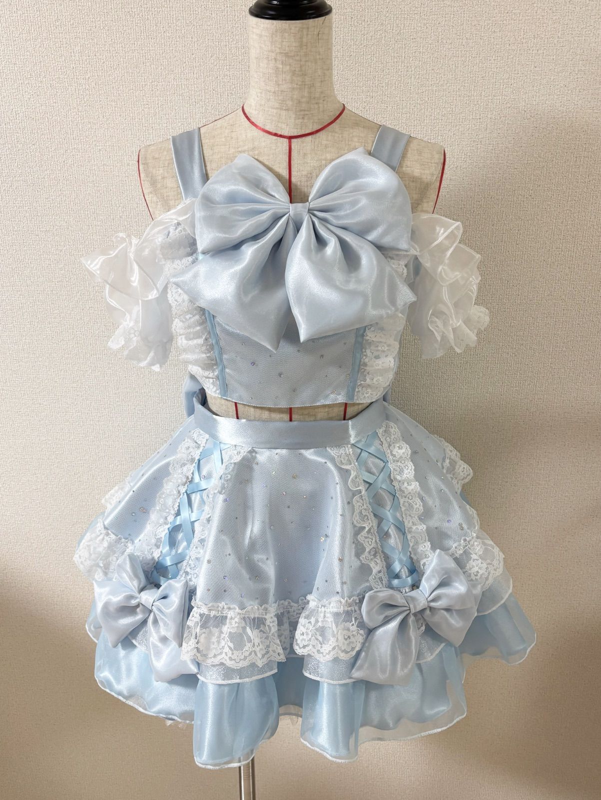 アイドル衣装?