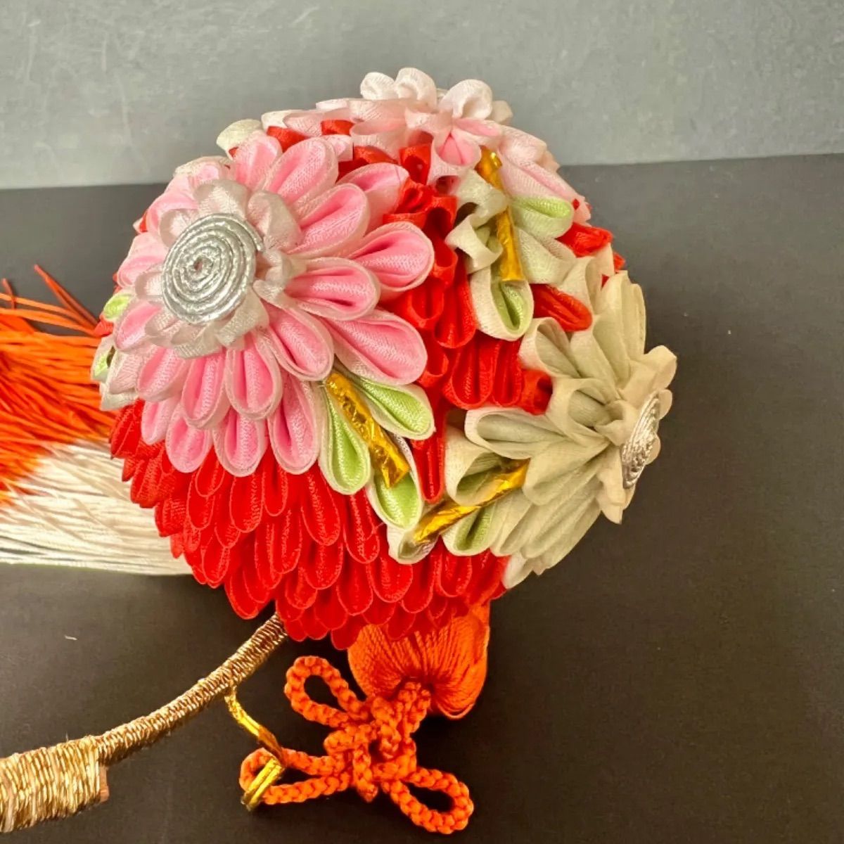 つまみ細工 ぼんてん 房付き くす玉 】120 花簪 櫛 簪 舞台 舞踊