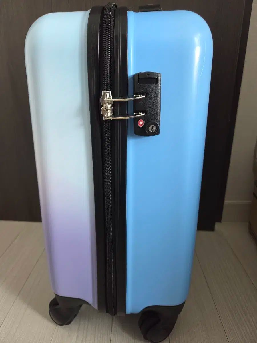 ジェームズ　希少！勝野平二「油彩画・帽子の女」/秩父イチローズモルト ジェームズ 希少！勝野平二「油彩画・帽子の女」/秩父イチローズ