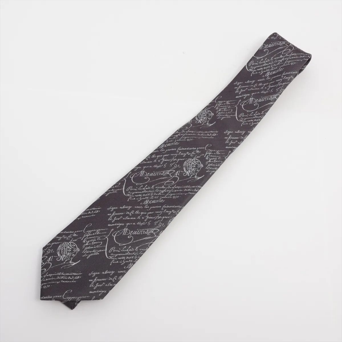 極美品　ベルルッティ　ネクタイ　カリグラフィー　セッテピエゲ　ソリッド　ボルドー 極美品 ベルルッティ ネクタイ カリグラフィー セッテピエゲ ソリッド