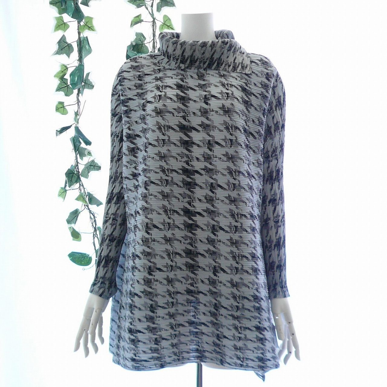  8809 M 千鳥格子柄 プリーツ チュニック 春 夏 秋 レディース グレー系 サイドウェイ 横プリーツ 50代 60代 70代 長袖 チュニック