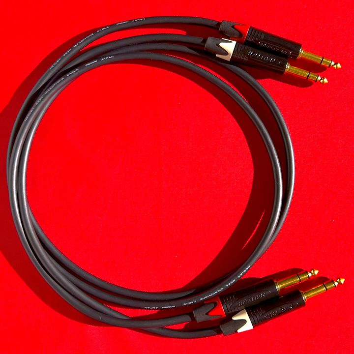 Neutrik G