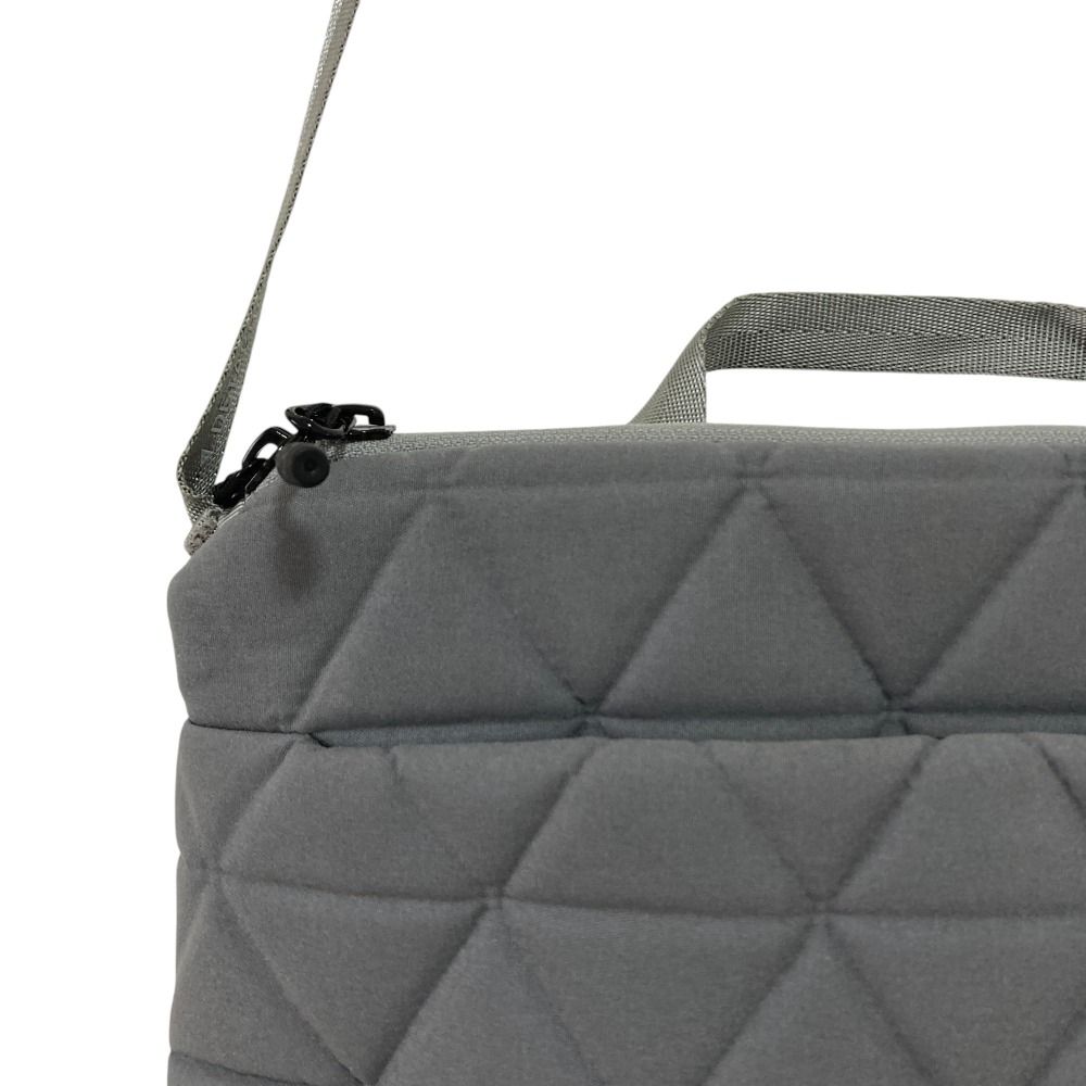美品 THE NORTH FACE ザノースフェイス Geoface Pouch