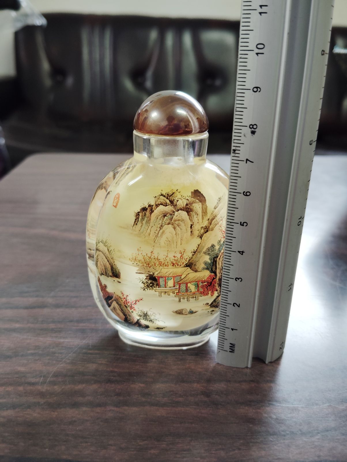 中国美術品 鼻煙壺 内画 山水画 陳東順作 ガラス工芸品 共箱付き