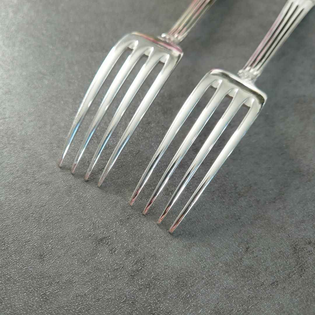 価格比較でお得にお買物。 クリストフル アリア テーブルナイフ テーブルフォーク 4点 意図的な