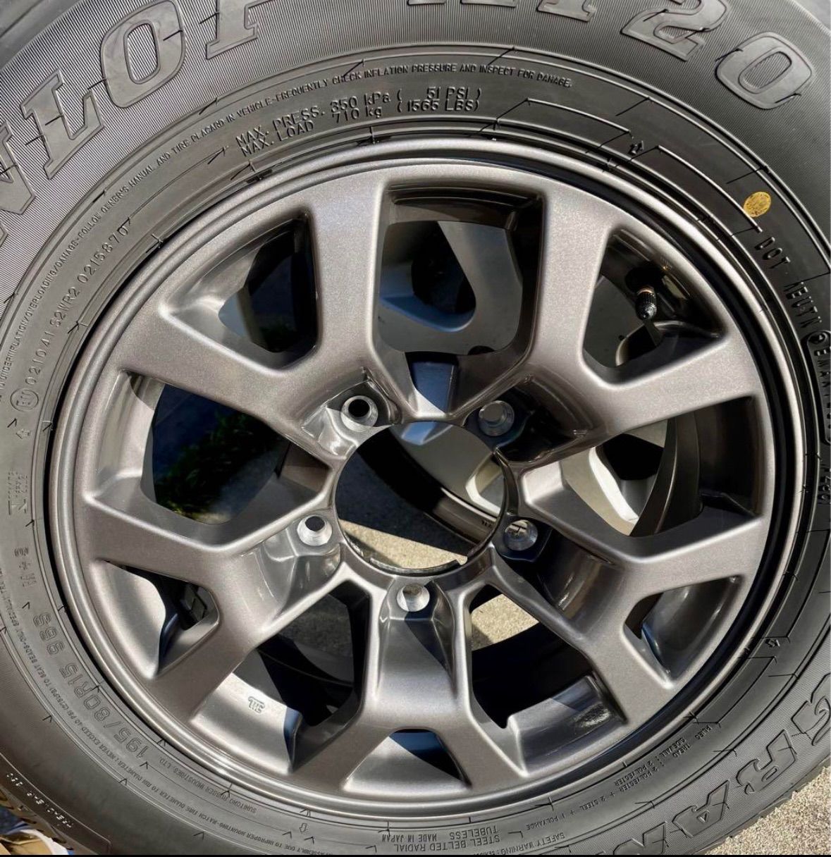 ジムニーシエラ純正アルミタイヤセット JB74 ジムニーシエラ 純正アルミ タイヤホイールセット - メルカリ