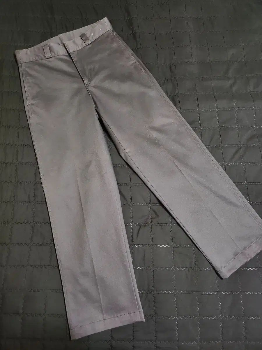UNIQLO U ストレート スラックス チノ パンツ S