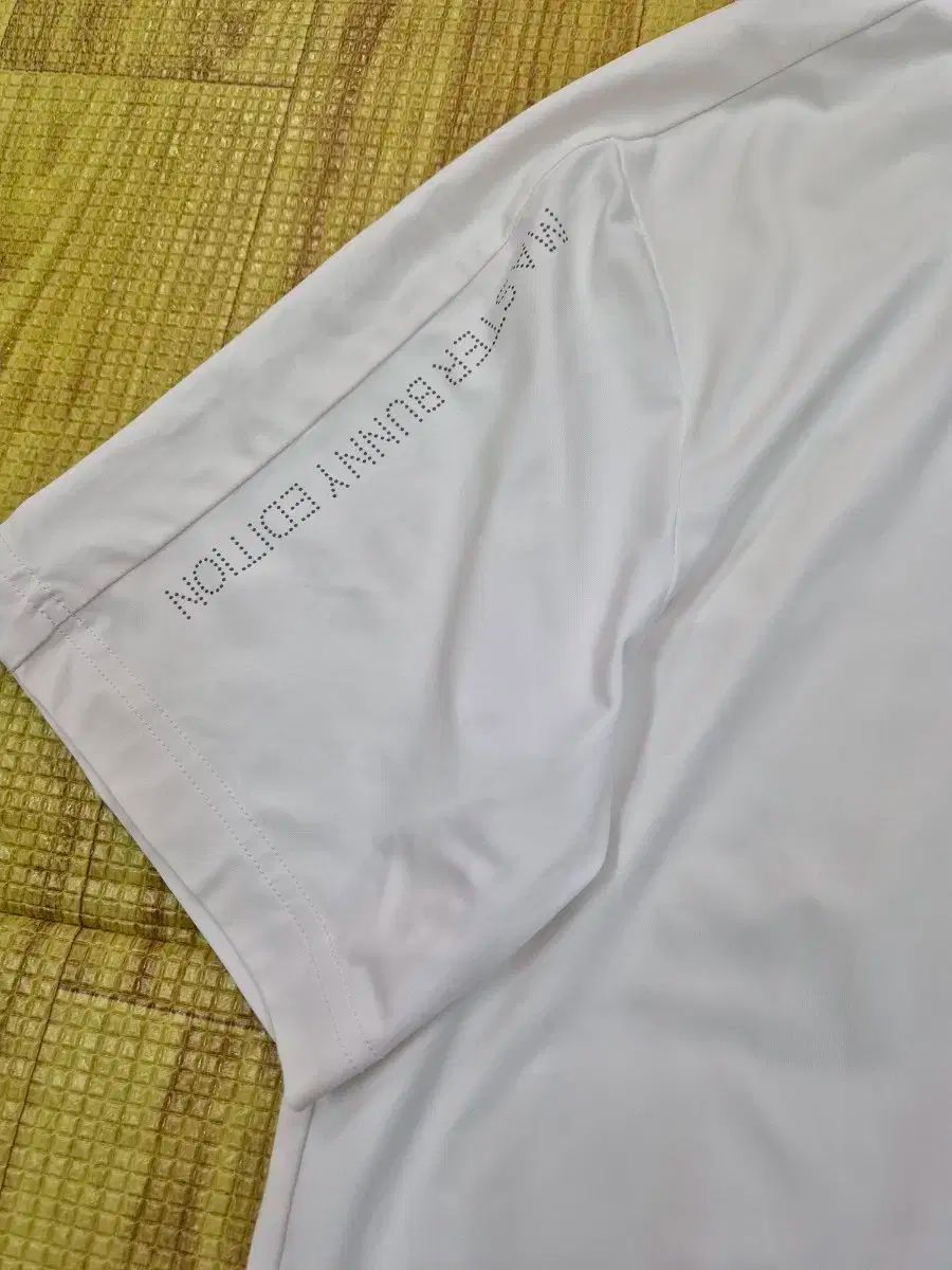 バニーファンクショナルシャツ Lサイズ