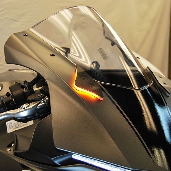 NRC YZF-R1 15-19 フロントウインカー NRC YZF-R1 (15-19) LED 【公式