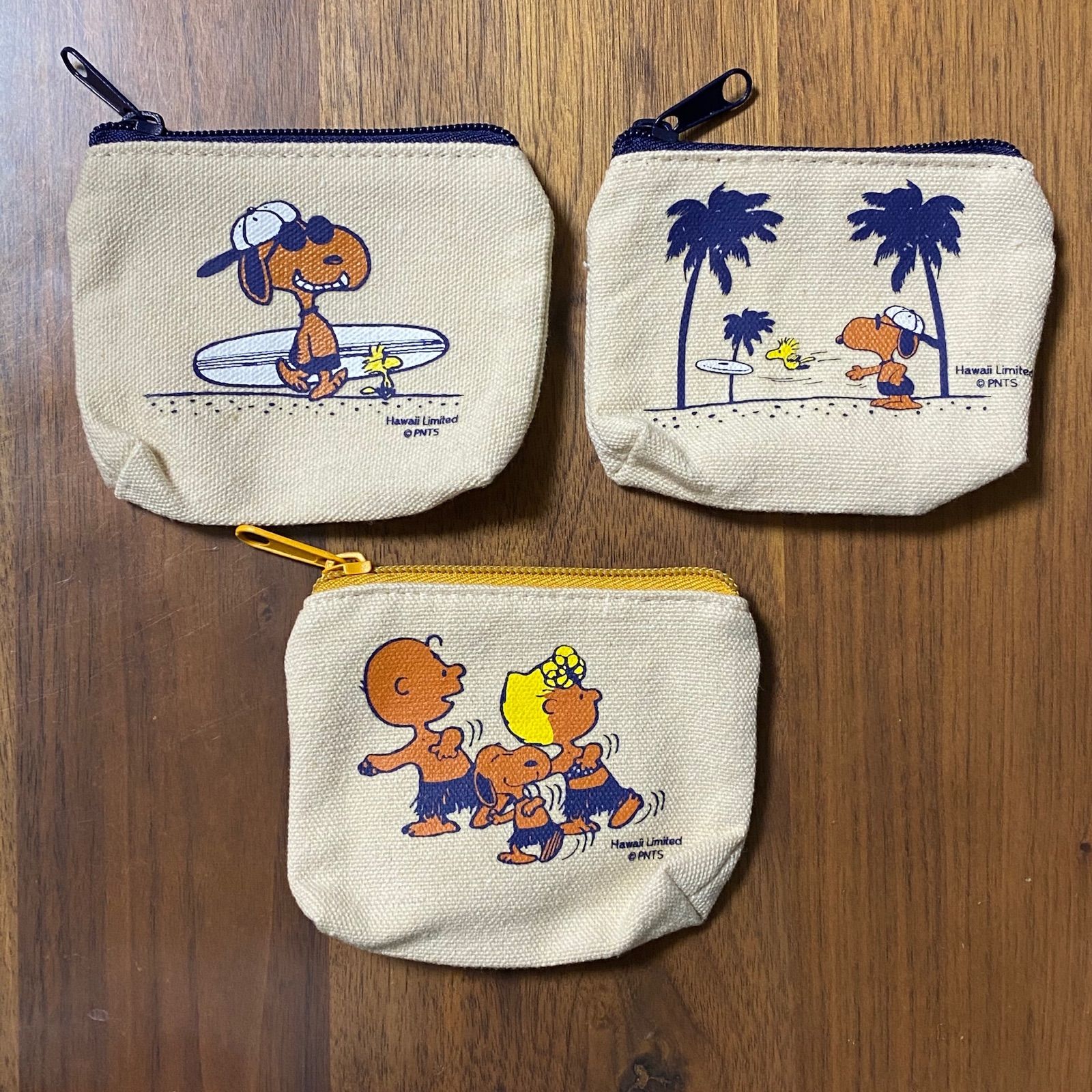 日焼けSNOOPY ハンドメイド　シェルポーチ　ビンテージシーツ　Hawaii