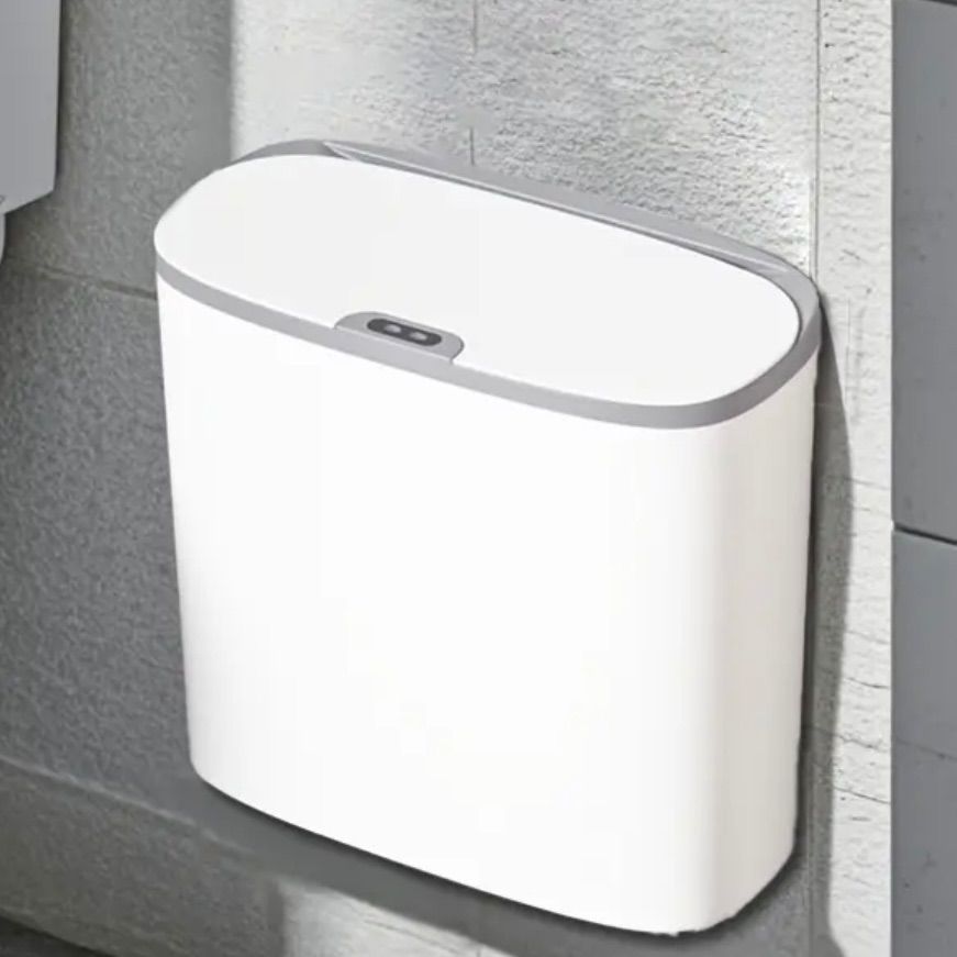 ゴミ箱 壁掛けスマートトラッシュカン 防臭設計 臭い漏れ防止 キッチン バスルーム 寝室 おすすめ 実用性重視 スリムタイプ 蓋付きコンパクトゴミ箱 家庭用収納トラッシュボックス シンプルデザイン リビングルーム ダイニングルーム ホワイト