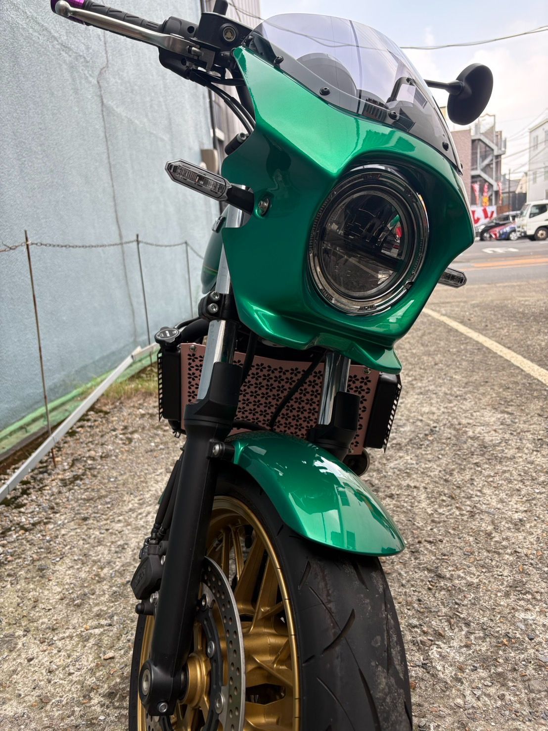 Z650RS 専用設計 日本製 ビキニカウル メタリックムーンダストグレー