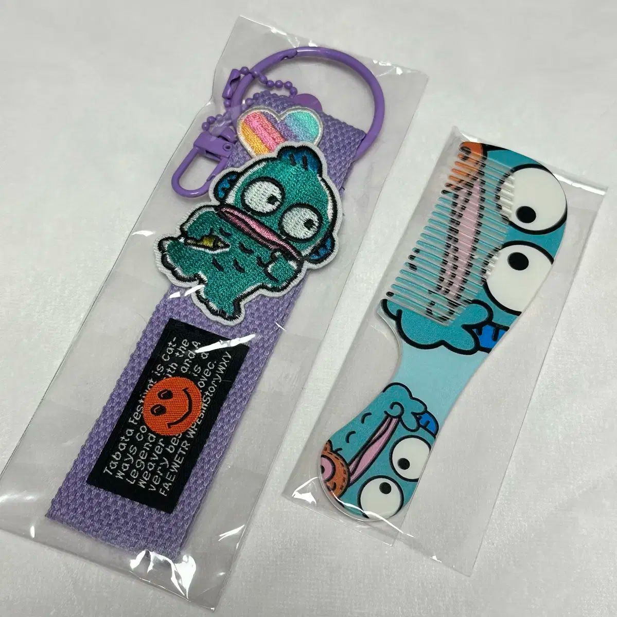 ハンギョドン キーリング付き くし まとめて販売しています