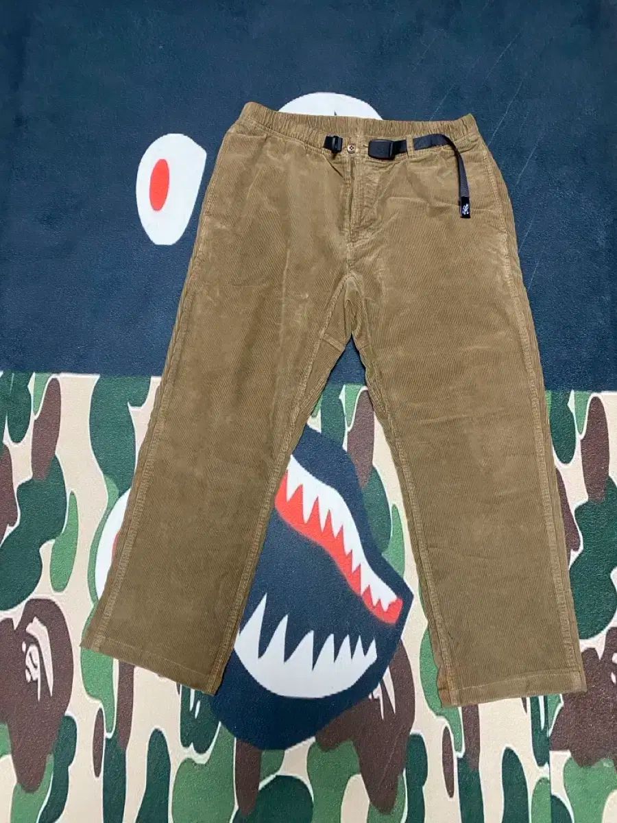 【雷市場（ポンジャン）商品韓国直送】 GRAMicci(グラミチ) コーデュロイ NN ジャストカット L