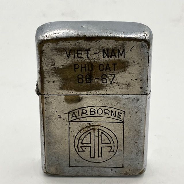 ベトナムZIPPO】本物 1966年製ベトナムジッポー「米海兵隊」徽章