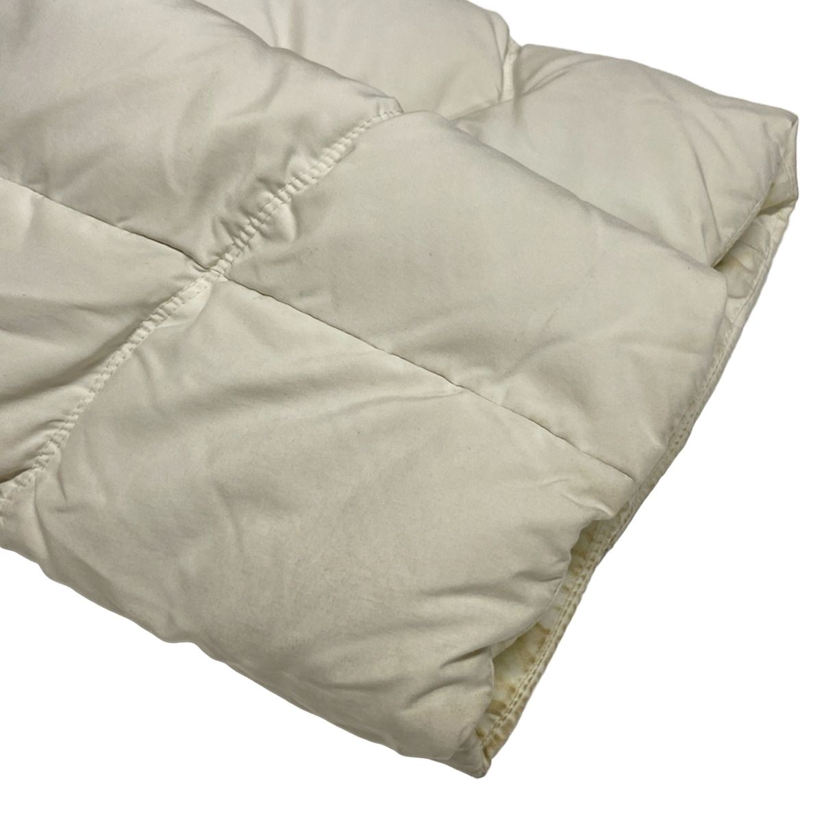 モダンな Max Mara マックスマーラ ブルゾン サイズJI 36 レディース - 白 長袖|中綿|冬 挑戦