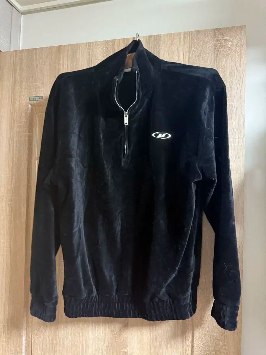 2 BORN TO WIN クロム ベロア ハーフジップアップ ショーツ