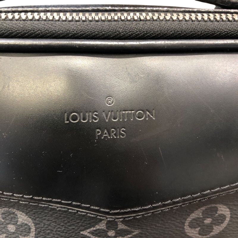 VUITTON バムバッグ