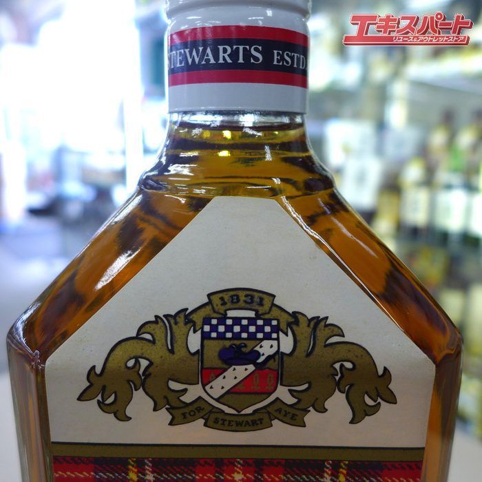 未開封古酒 スチュワーツ クリーム オブ ザ バーレー 特級 スコッチウイスキー 楽天市場】【レトロ：特級表示】スチュワーツ・クリーム・オブ