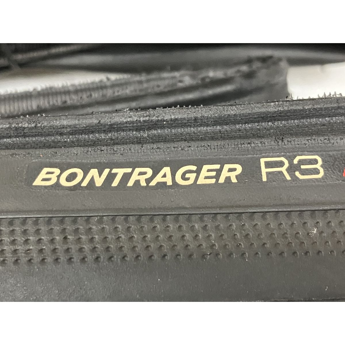 BONTRAGER R3 700×25C タイヤ MAXXIS 700×23 32C チューブ 2本セット ロードバイク 自転車パーツ O10450492