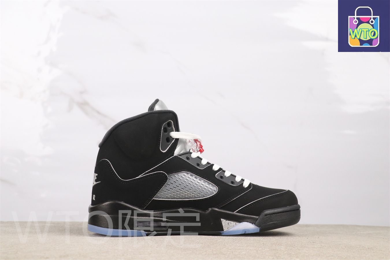 今日 Air Jordan HF3975-001 エアジョーダン HF3975-001 ブラック - シルバー-WTO輸入