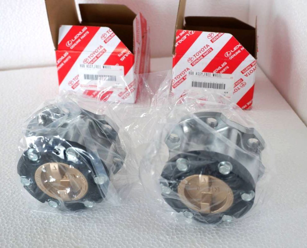 新品未使用 トヨタ純正 70 80 ランドクルーザー ランクル フリー ホイールハブ 左右 TOYOTA Genuine LAND CRUISER FZJ HZJ Free Wheel Hub