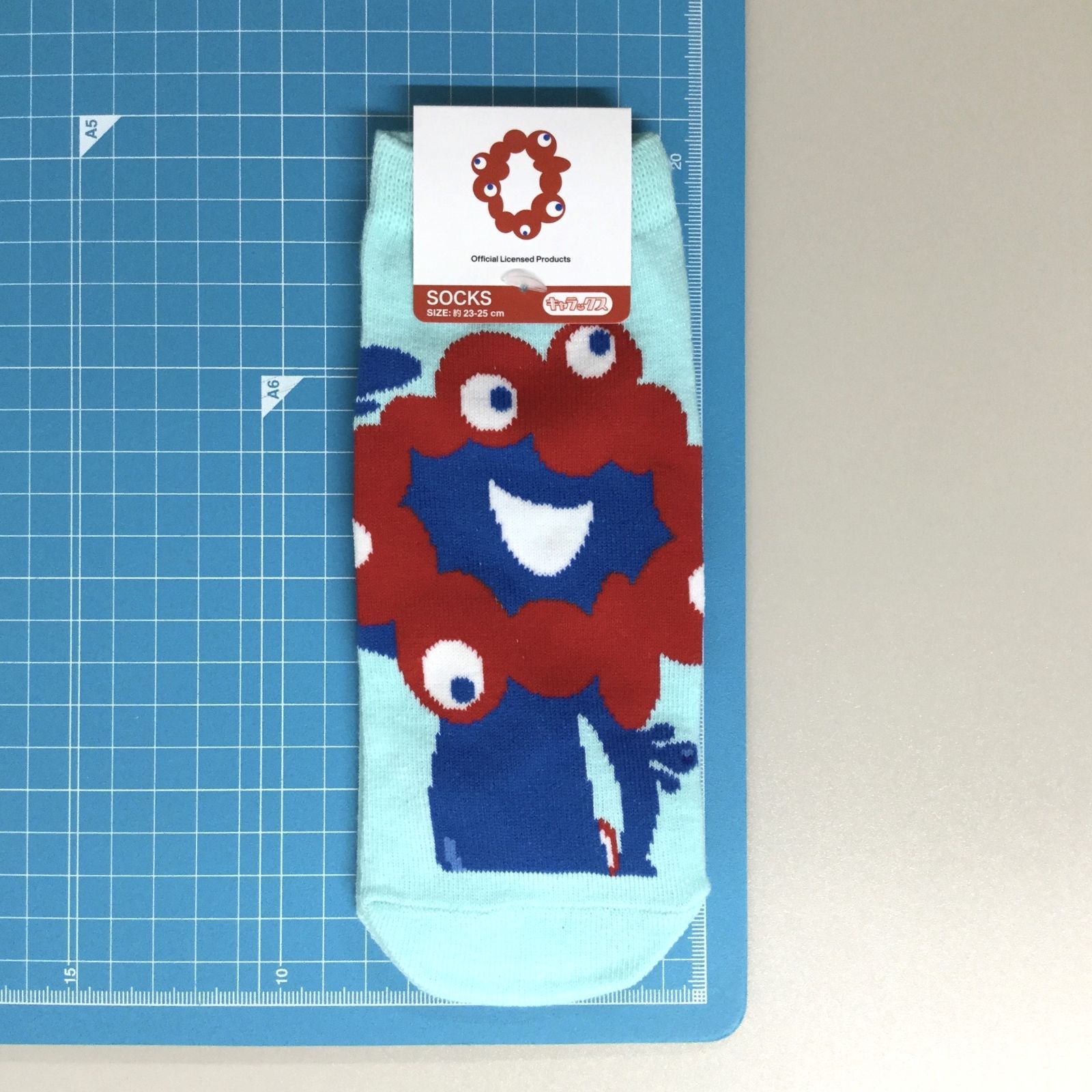 EXPO 2025 ミャクミャク マスコット付き靴下 3足セット EXPO2025 ミャクミャク ソックス ぬいぐるみ風資材付き ブルー