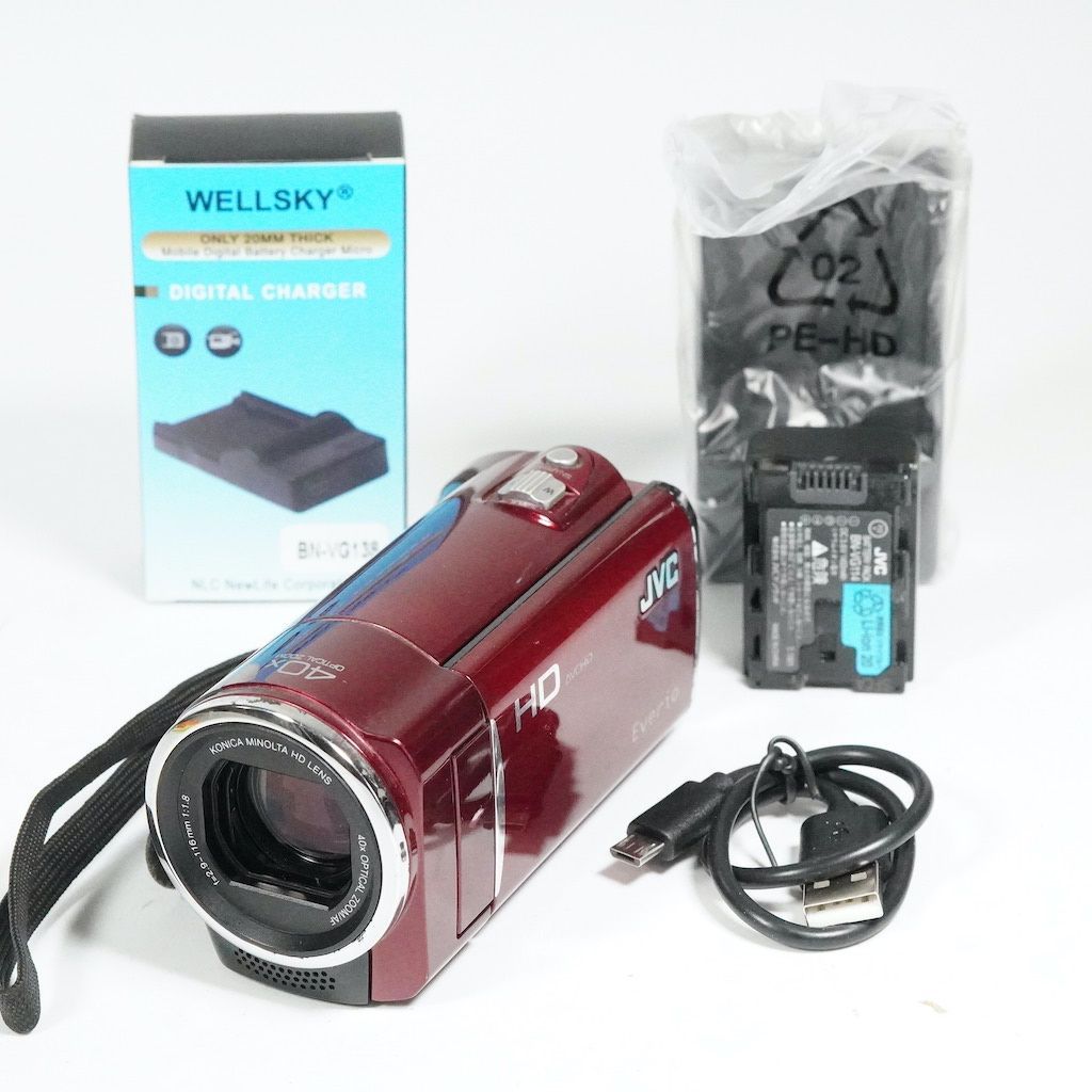 【美品】JVC Everio(エブリオ)GZ-HM570-ルージュレッド JVC GZ-HM570(R） JVC HD エブリオ GZ-HM570-R レッド 元箱