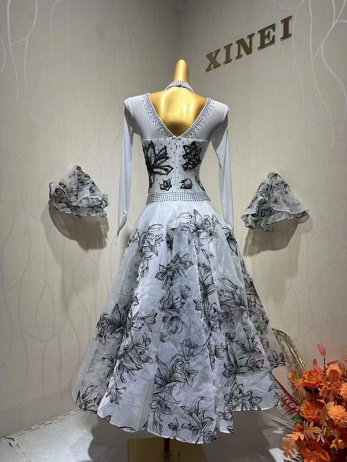 社交ダンスドレス　新品　ワンピース　パーティー 新品未使用】社交ダンス ワンピース ドレス パーティー 25年新作 新品