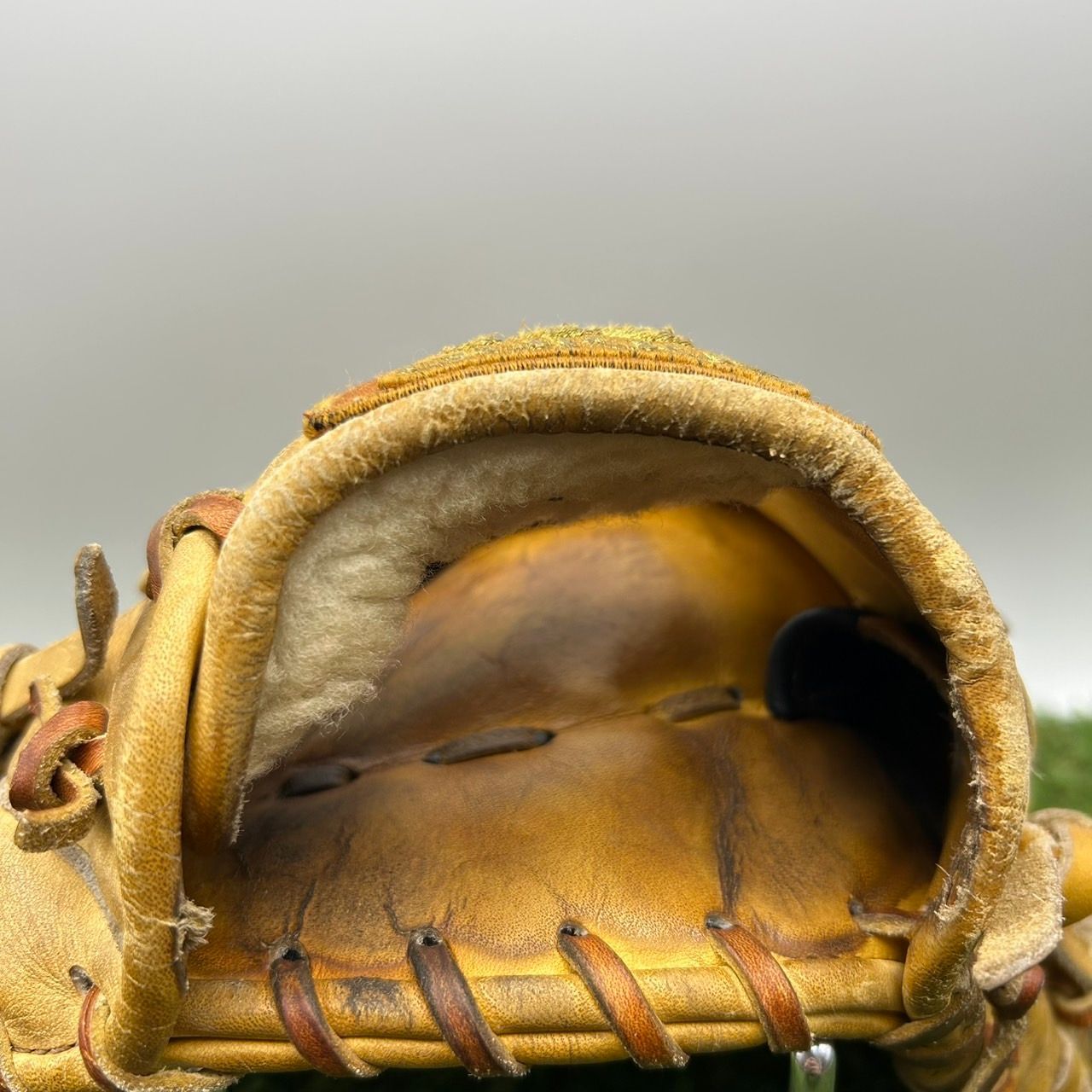 硬式用　アディダスプロフェッショナル　アディダス　内野手 アディダス プロフェッショナル 内野グローブ | 中古野球用品