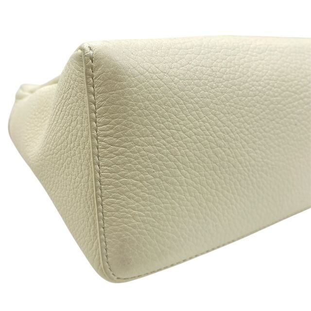 キャンバス ウィスパーホワイト