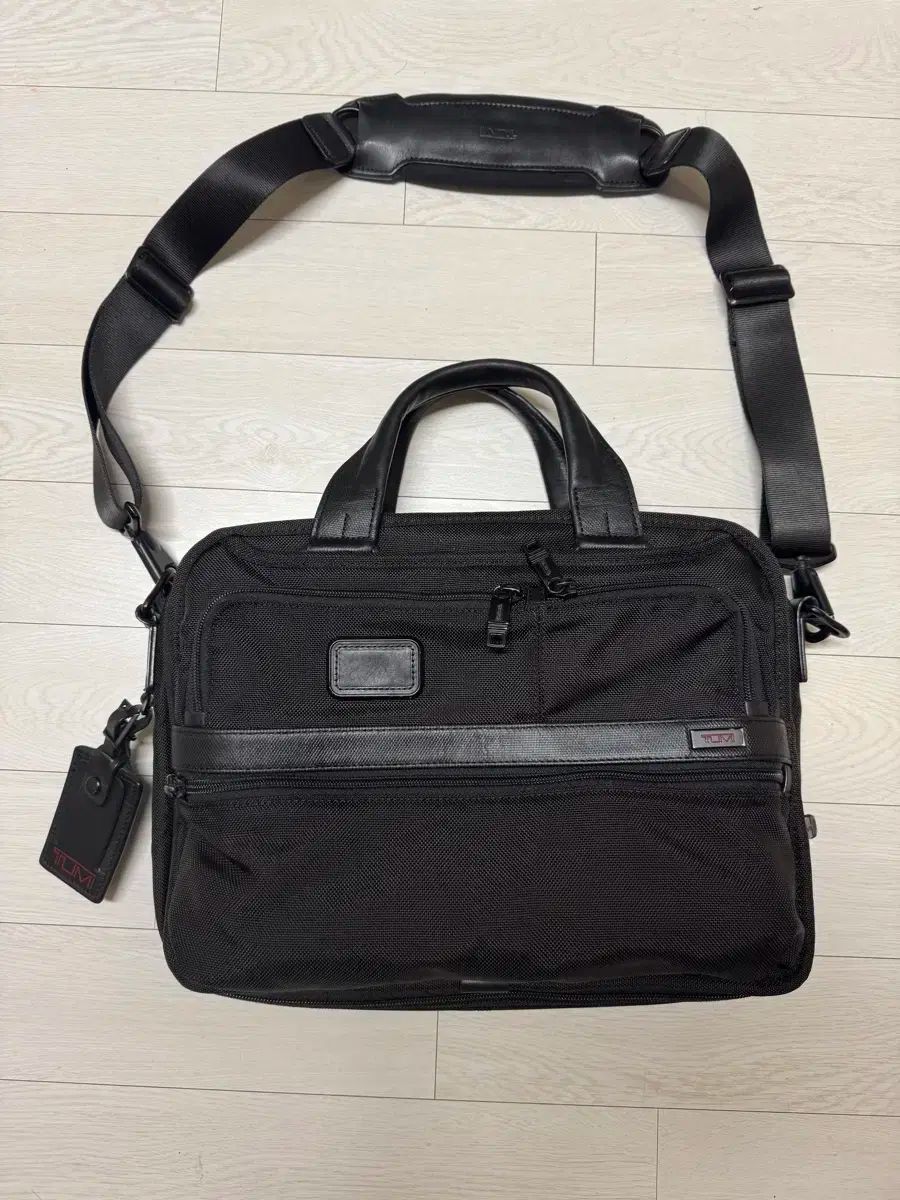 トゥミ TUMI アルファ ブリーフケース 26120D2 ブラック