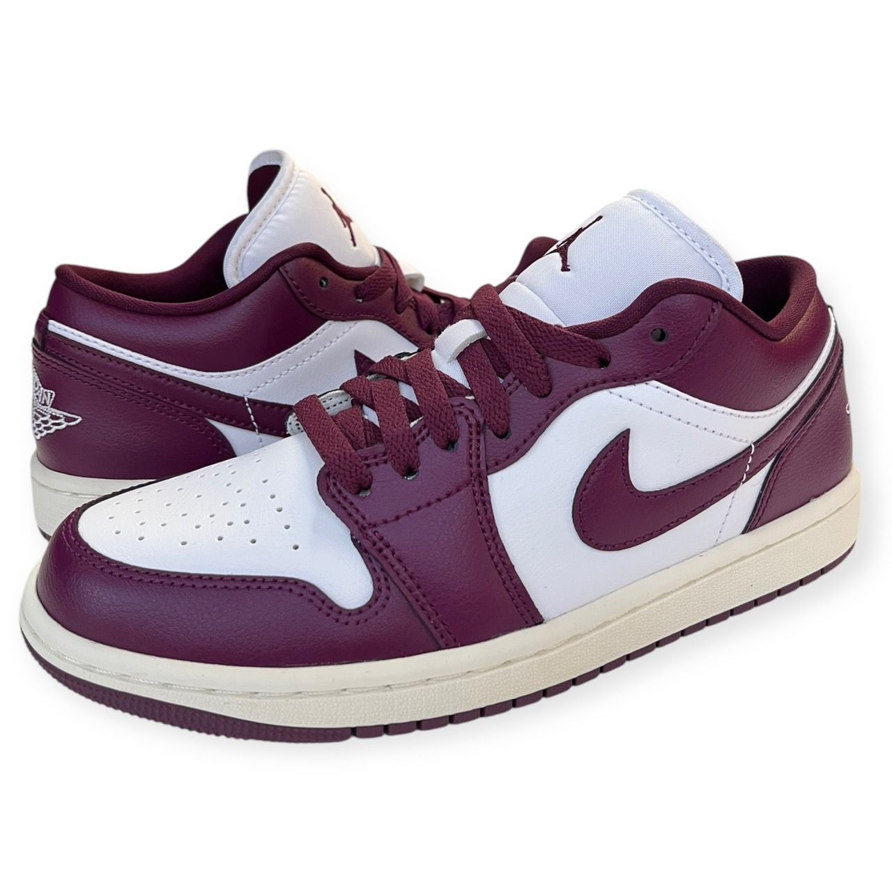 スニーカー ナイキ レディース ボメロ5 ウォーキング ローカット 運動