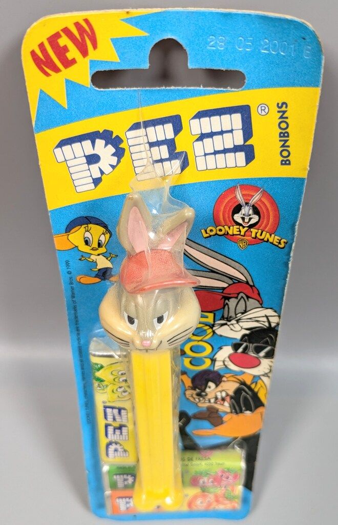 PEZ ペッツ　ダイカット　バニー PEZ ペッツ イースターシリーズ、白バニー・ピンクステム、2025