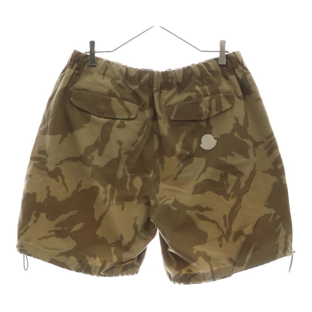 MONCLER (モンクレール) ロゴパッチ付き カモ柄 ドローコード ショートパンツ ベージュ G10912B71700