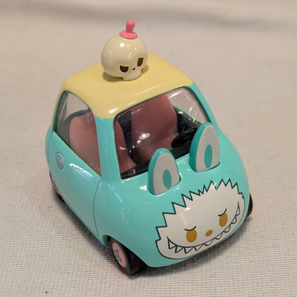 POP MART POPCAR CUTE PRIVATE CAR LABUBU-Mint - メルカリ