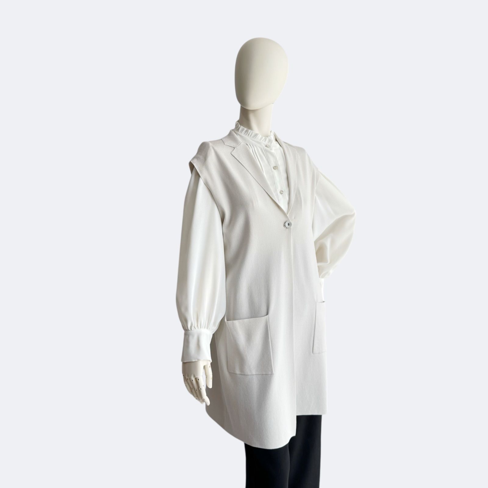 LANVIN COLLECTION ランバン ジレ グレー レディース ベスト - メルカリ LANVIN COLLECTION ランバン ジレ グレー レディース ベスト - メルカリ